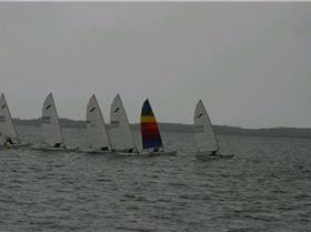 Maricat 4.3m Sailing