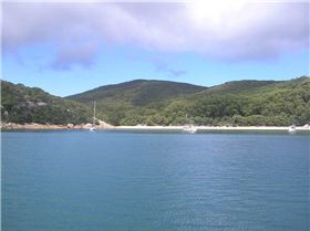 other%20boats%20in%20refuge%20cove%208