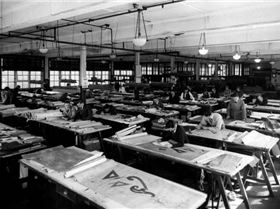 history-shipbuilding-14-drawingoffice