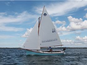 Amity Boats "Piper" sailing up Wynnum Creek