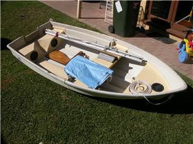 Swanson sailing dinghy