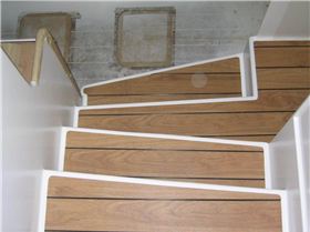 Vinyl strip flooring