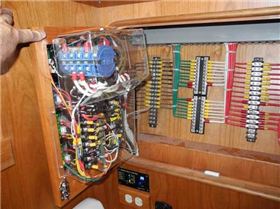 boat-electrical-system