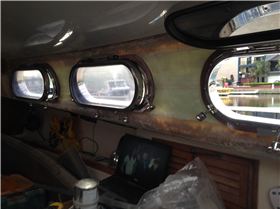 starboard side port lights 001