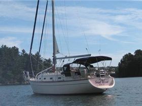 L587-35-Island-Packet-350-Stern-View-1