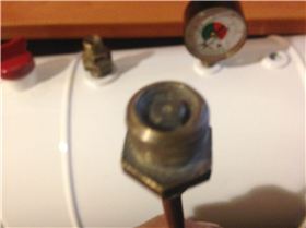 fuel tank fitting 2 004