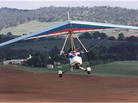 BrodOZ over Clare S.A.