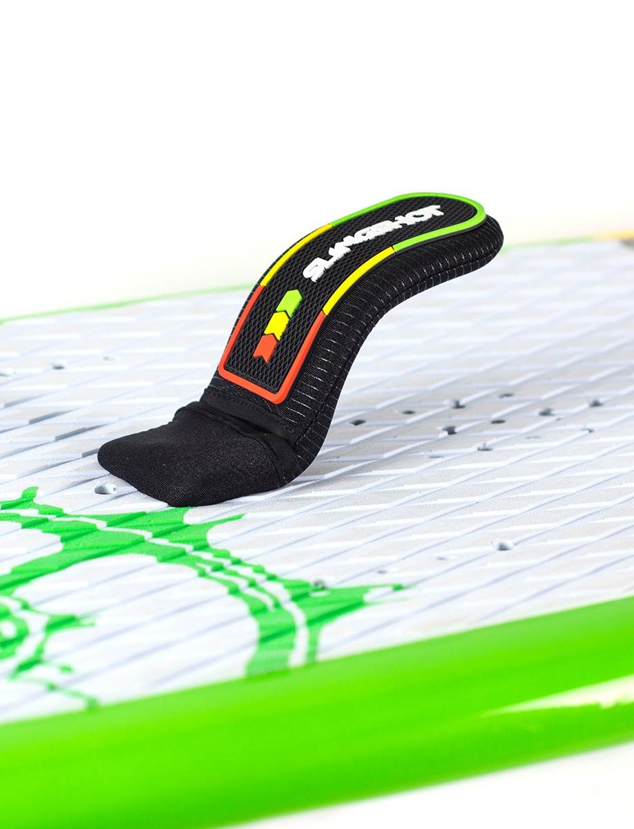 sky-hooks-strap-planches-foil-kite-windsurf-wakeboard-1