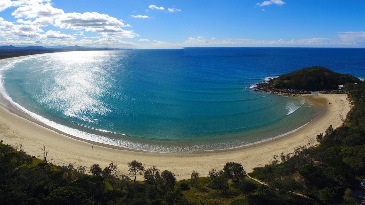 Scotts Head Paddle Games