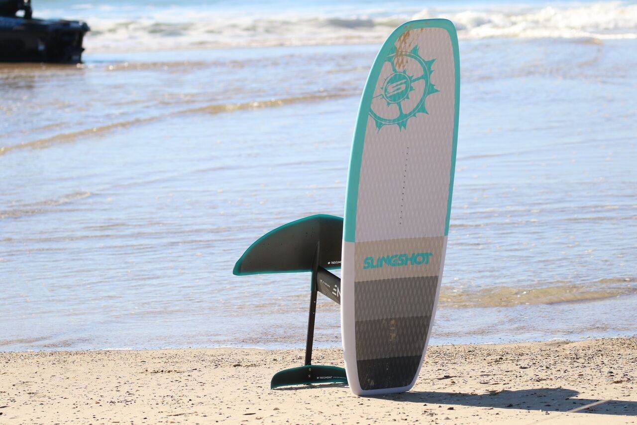 Slingshot FSurf foil and simulator foilboard
