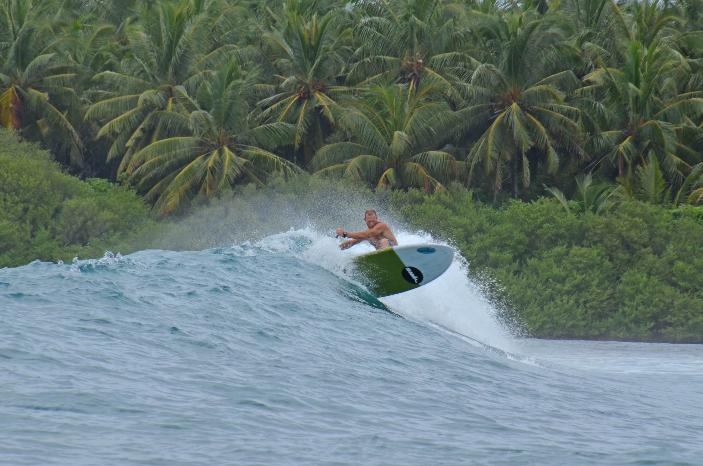 Maldives SUP Surfing