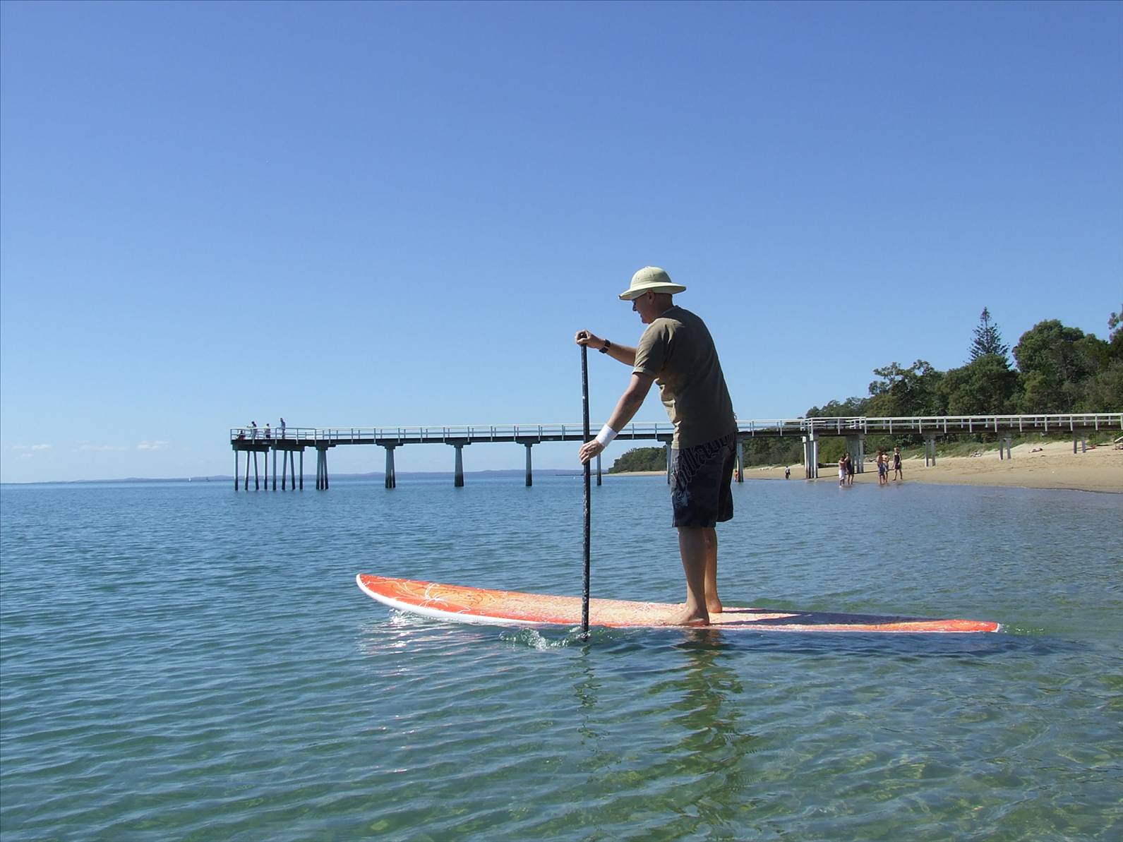 SUP in Hervey Bay (Torquay Pier)