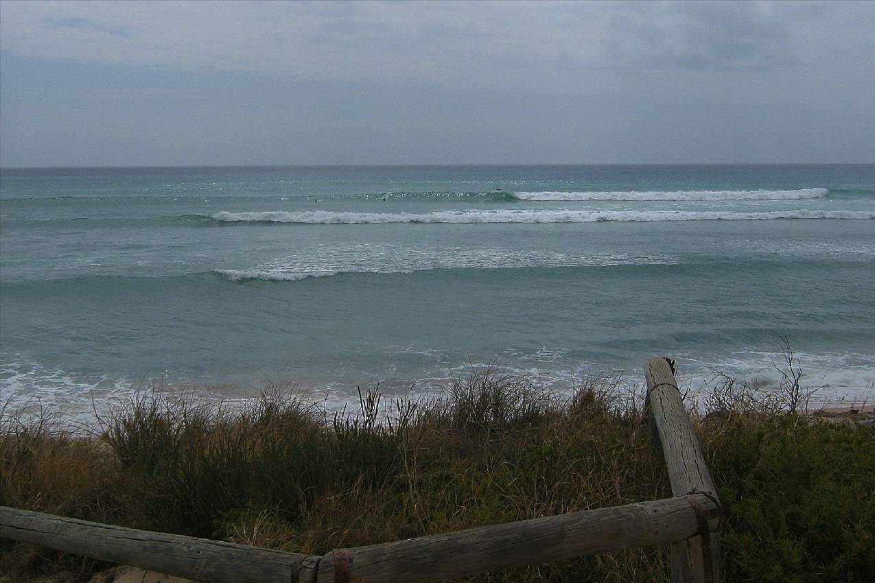 photo taken after wind came in but great SUP wave