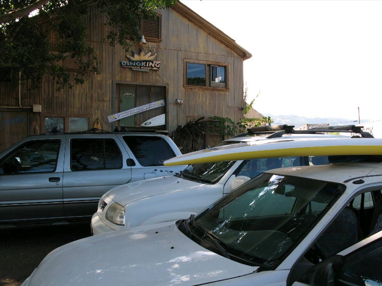 F14 outside Ding King