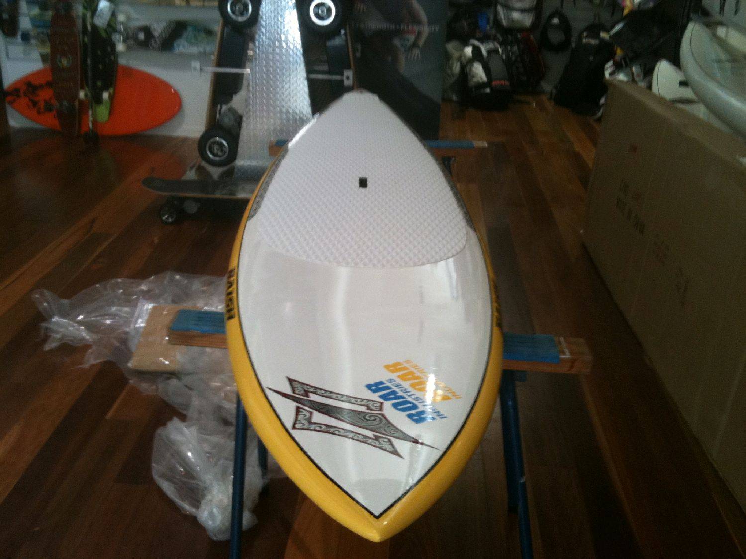 Naish 10'8 GUN