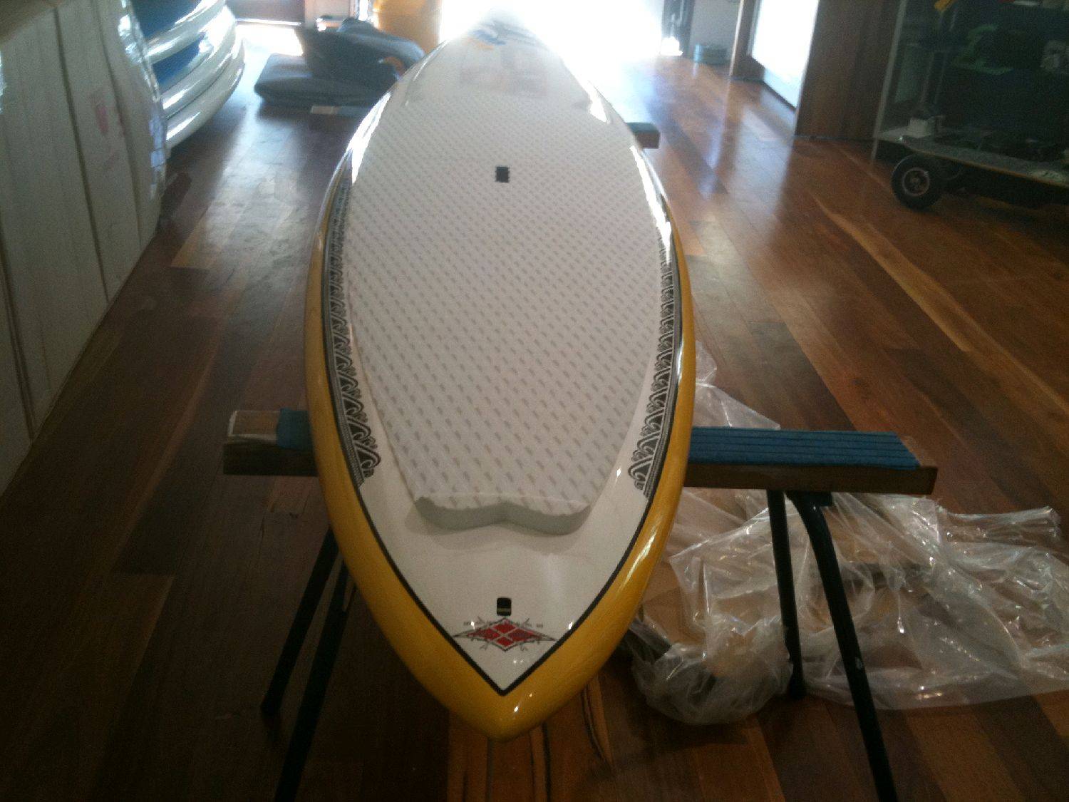 Naish 10'8 GUN