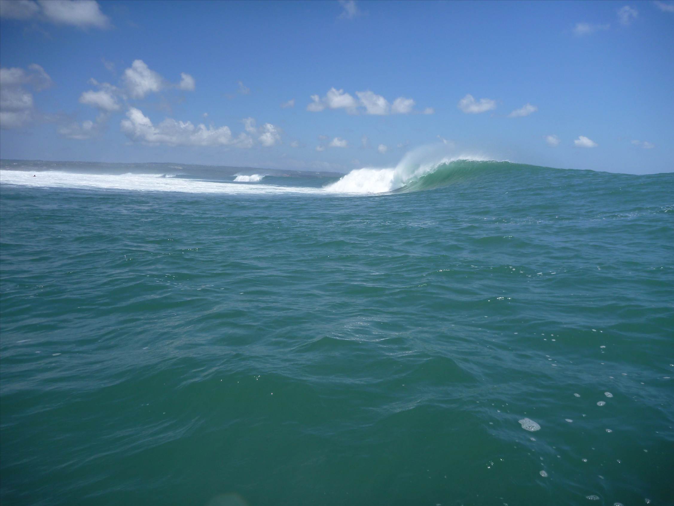 Tues arv Airpt Left 6