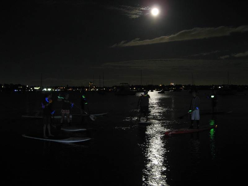 full moon sup 9