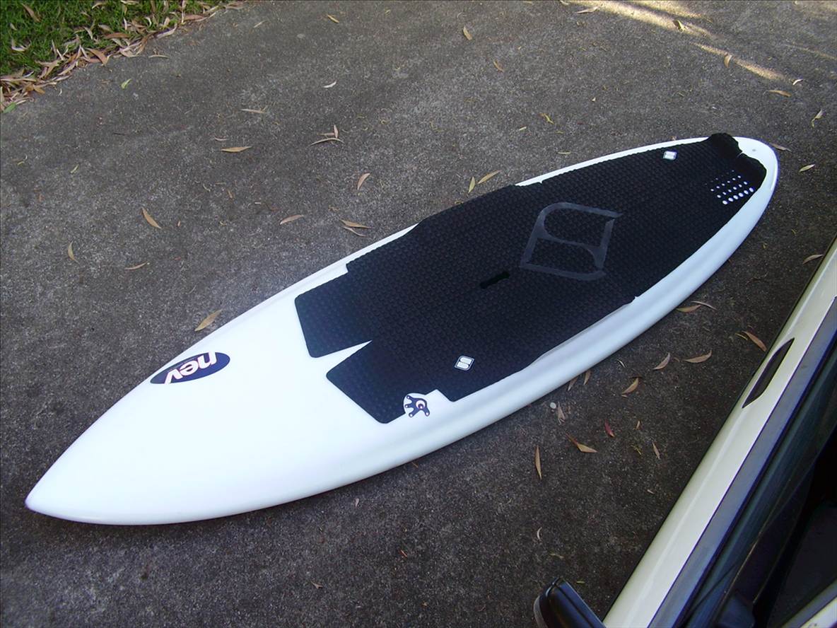 NEV 8'6 SUP!!! THE FUTURE????YES!!!
