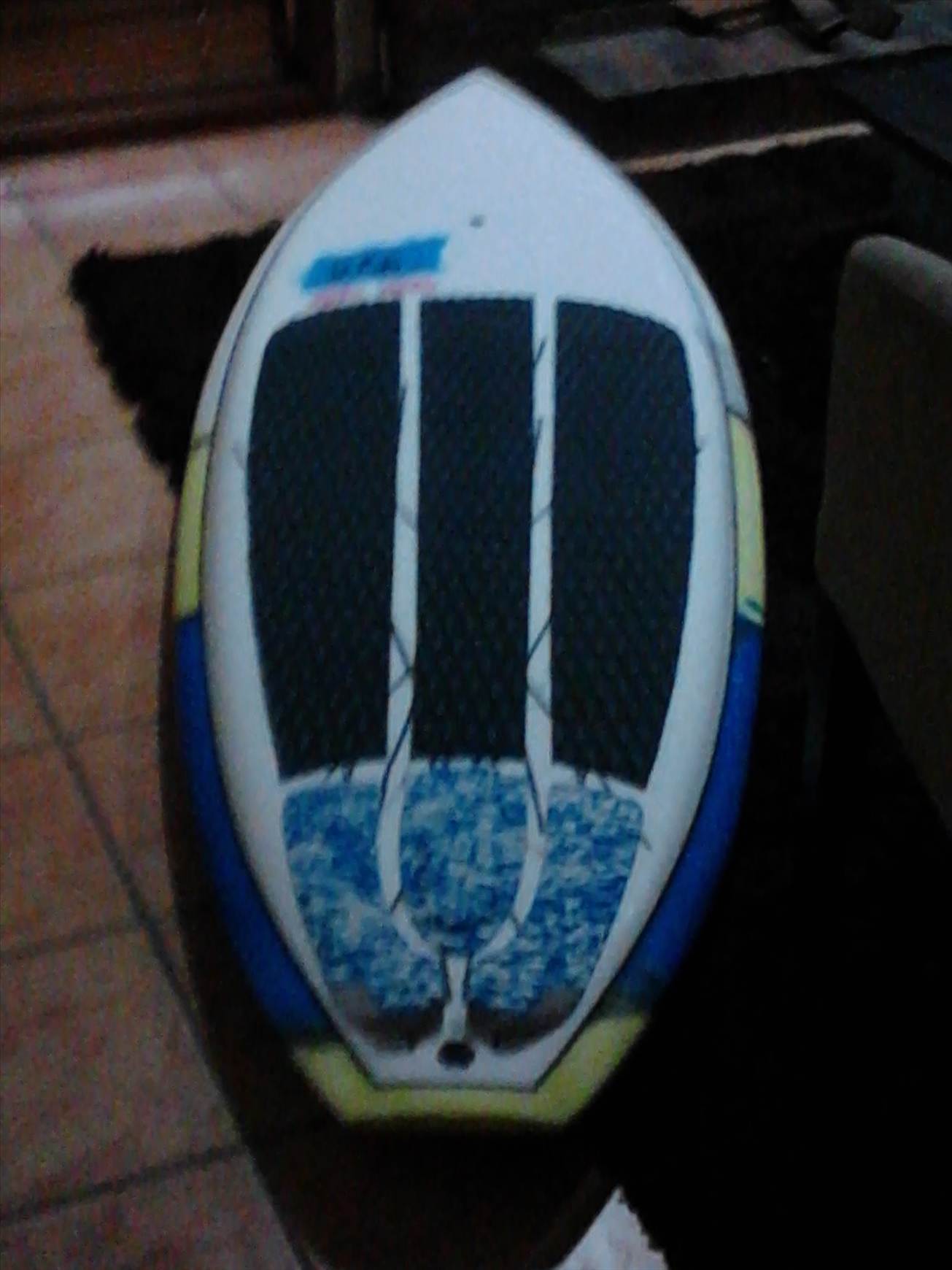 7'1 x 27 1/2 x 3 3/4