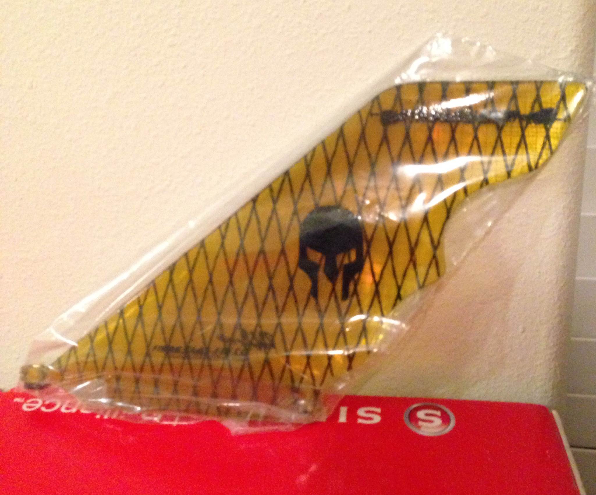 New Gladiator Pro Carbon Fiber Weave Fin