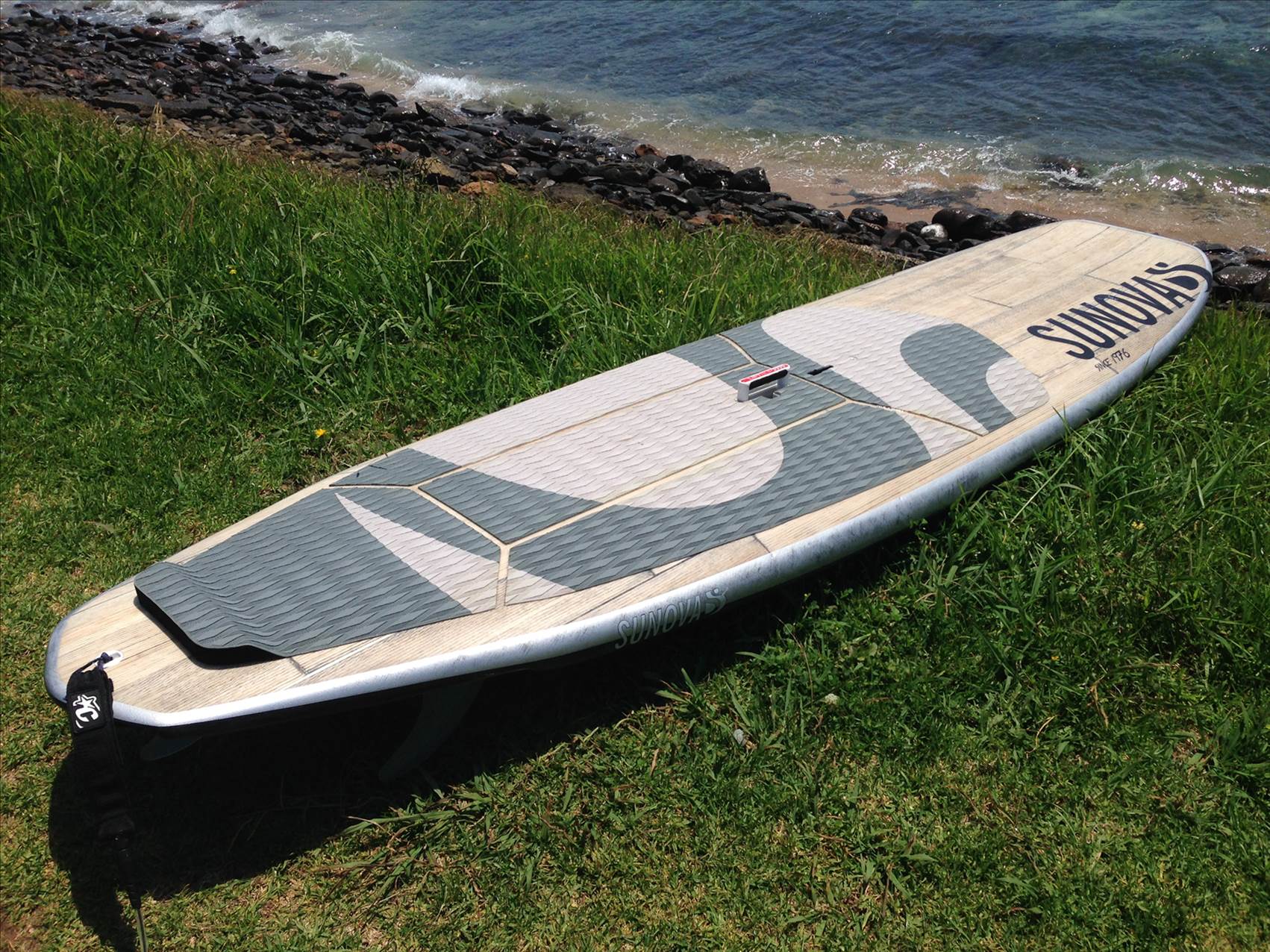 SUNOVA SPEED 8'5 shot