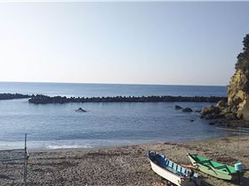 Nice weather for it.....