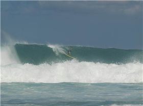 How good does the yellow baby bomb look on a wave?