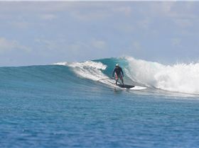 Maldives SUP Surfing