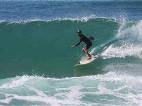 narrow neck..goldie....