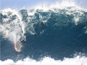 Ikaika Kalama Paddle Surf Hawaii