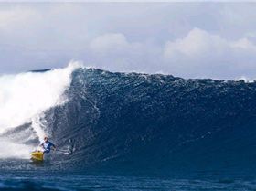 namotu-lefts-bottom-turn3