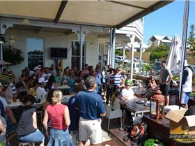 SUPWA Stand Up Paddle Borad Bridge To Bank Race