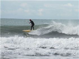 Surfing pipe sept22 020