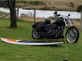 Radman Larrie rippen st georges up. Vic paddelen in