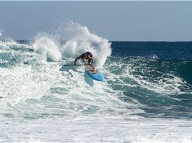 Nice Swell at Rottnest Island