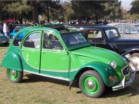 1-Green Citroen 2CV