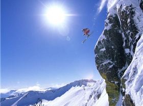 Chuck-P-Mainline-Air-Master-682x1024