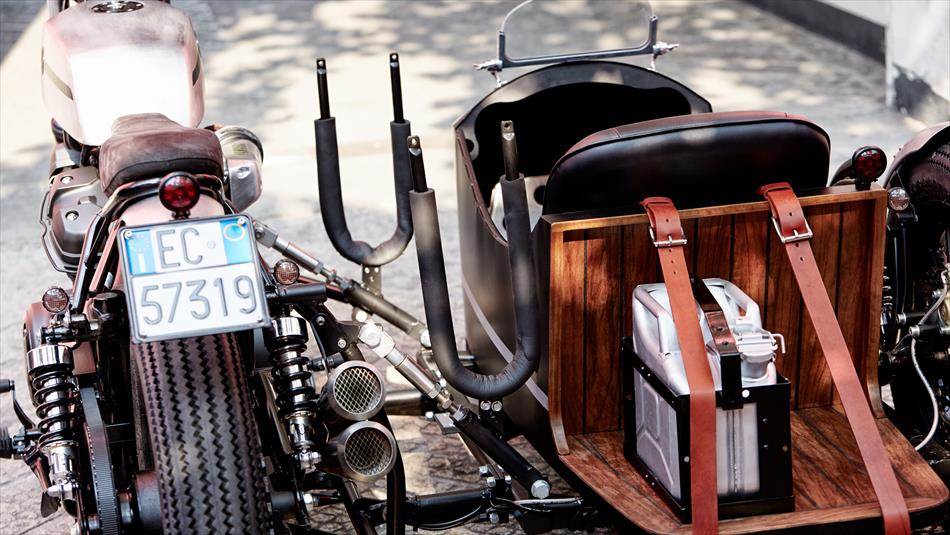 deus-ex-yamaha-xv950-d-side-custom-surf-sidecar-is-la-belle-epoque-quintessence-video-photo-gallery 