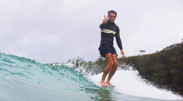 5345338 vans-joel-tudor-duct-tape-invitational-interview 585ee156 m