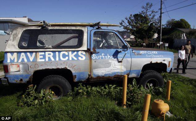 article-2265625-170F79FA000005DC-79 634x392