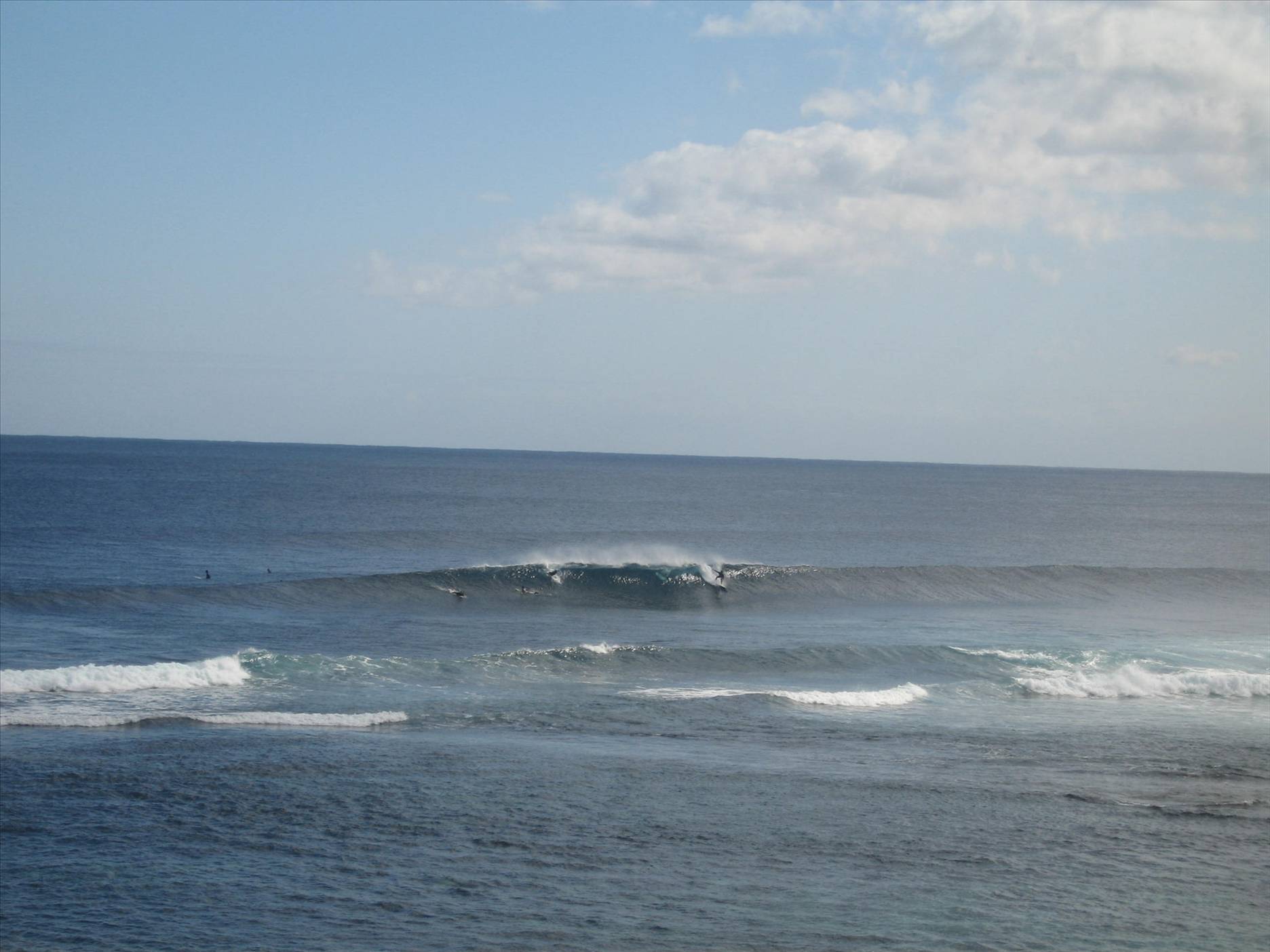 breaking beautifully left or right 