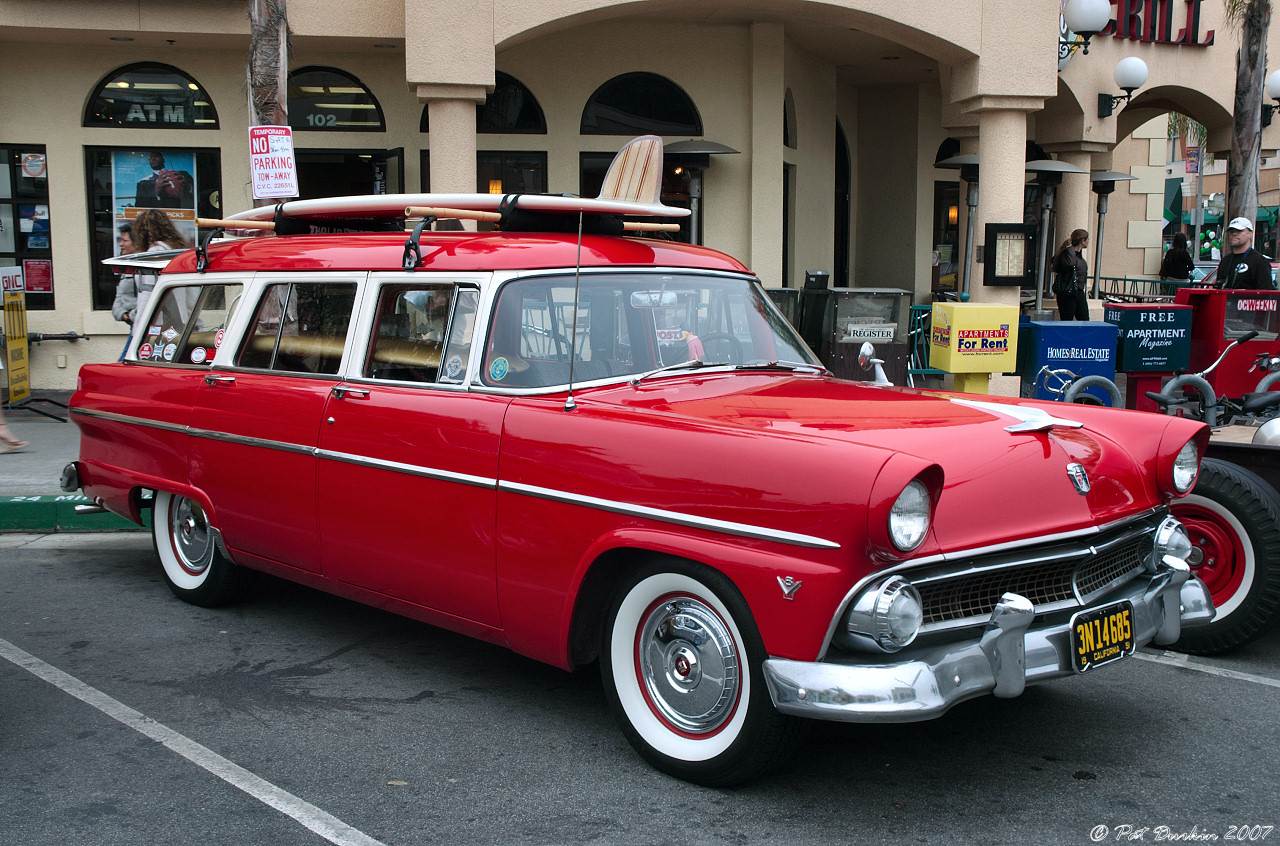 1955-Ford-station-wagon-red-fvr-DSC 0113