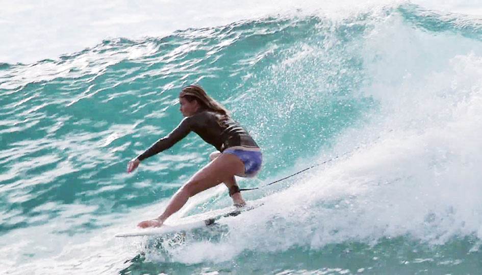 FI-surf-lunar-by-onde-nostre