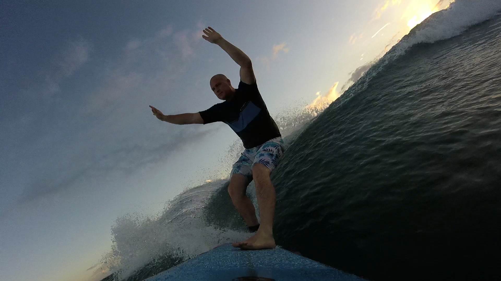 33160934192 907b60de4d o