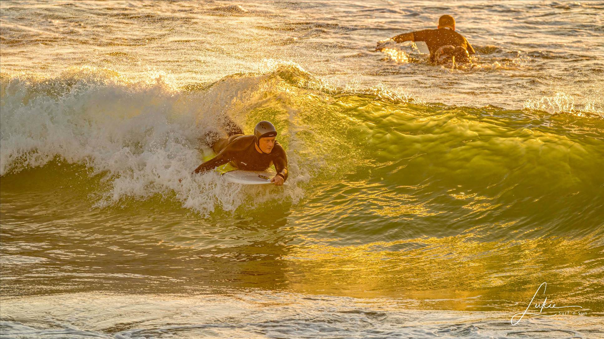 54933500830f1d9a6337co