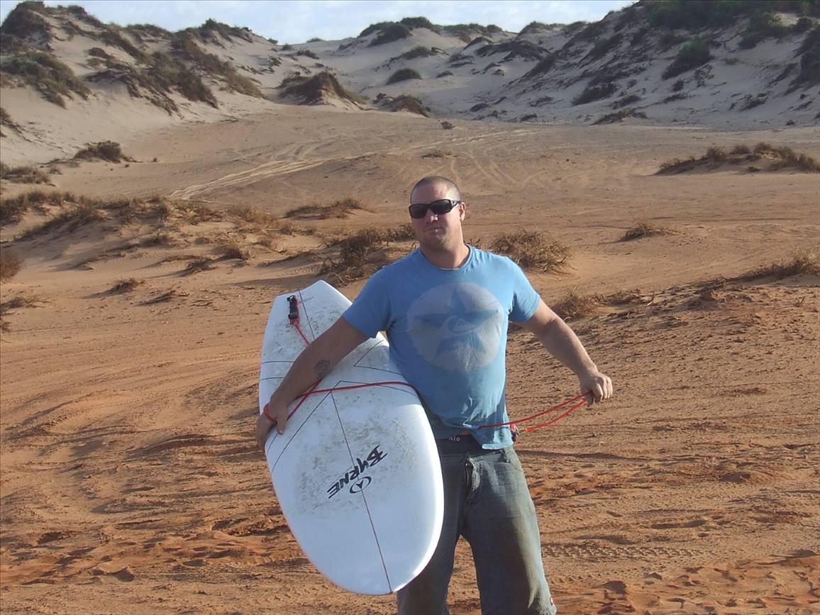 Easter 09 Free with our own surf break and camping spot,PITTED all weekend Ben / Gaza