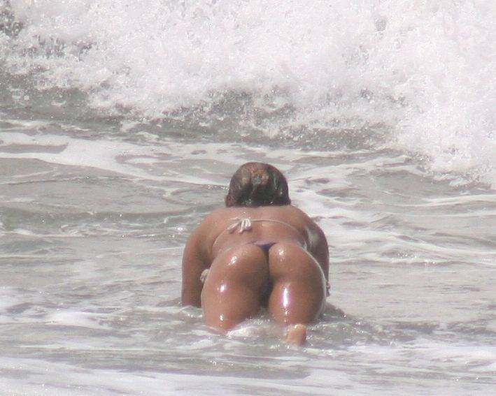 Costa Surfer Girl 12