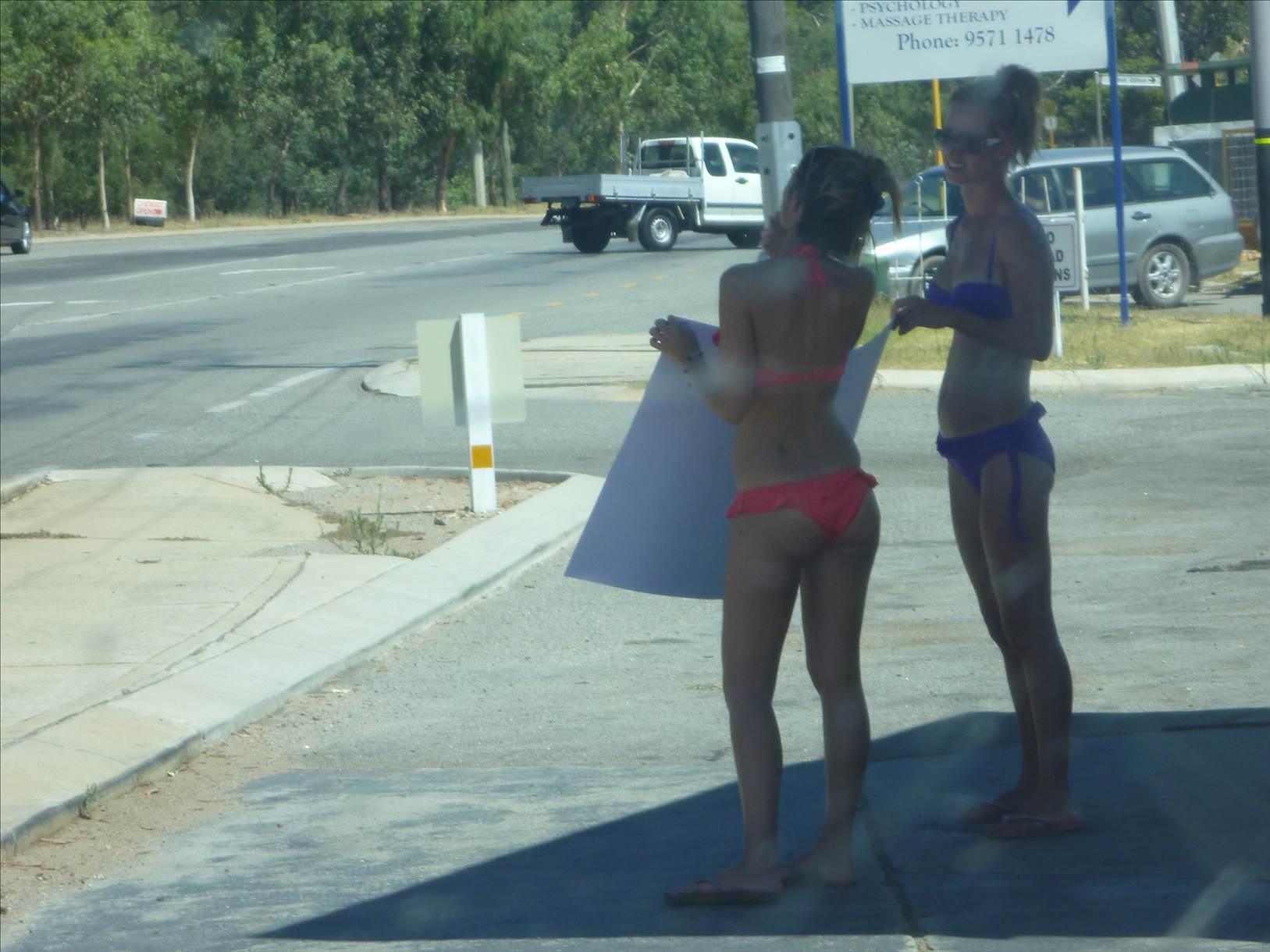 bikini car wash