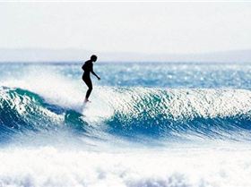 0505 Surfers-Village-Kassia